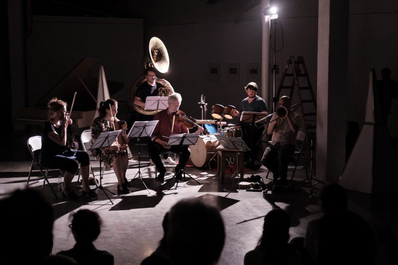 <p>Lovebrain ́s Rose of Agra, Stringlane and Diskotäschchen, Mount Blakelock und die Orden der Nacht, supported by 85/86 CC, unspoken Space at Kreuz Giesing</p>
